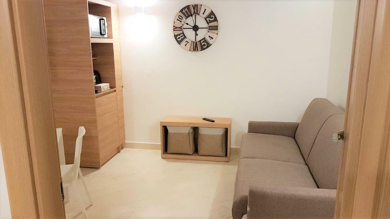 More Apartments Il Ferrarese 3 Bari Zewnętrze zdjęcie